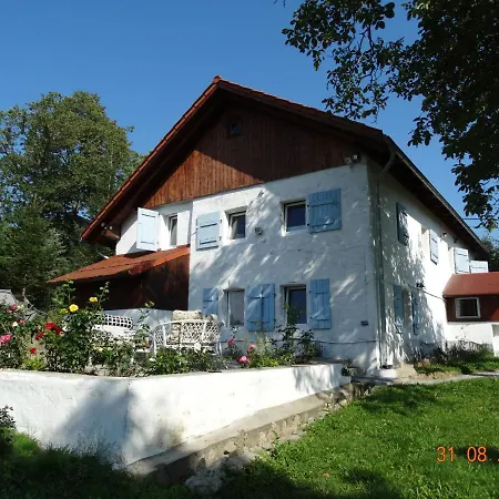 Farm stay Bonaluti
