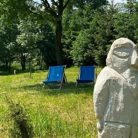 Bonaluti Adults - Azyl Dla Doroslych Farma