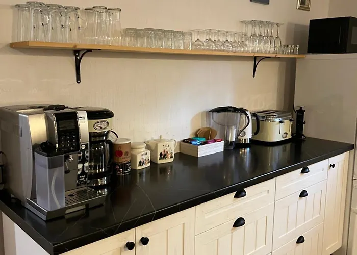 مزرعة للإقامة Bonaluti Mirsk