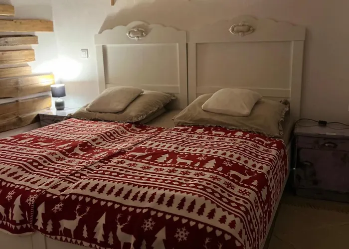 مزرعة للإقامة Bonaluti Mirsk