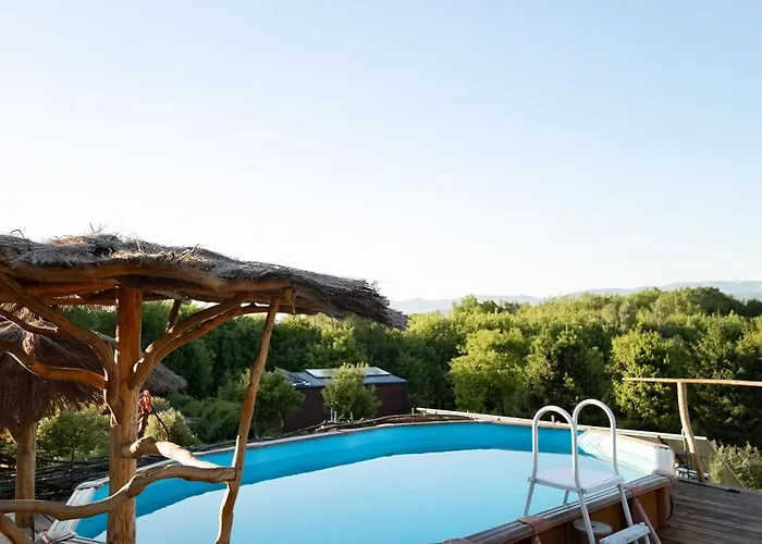 مزرعة للإقامة Bonaluti Mirsk